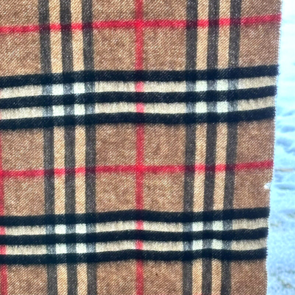 Vintage Burberrys Cashmere Blend Nova Check Scarf 52"x12" Beige Luxury Classic - Picture 7 of 9
